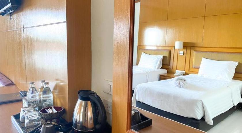 Siamtara Palace Hotel Maha Sarakham Zewnętrze zdjęcie