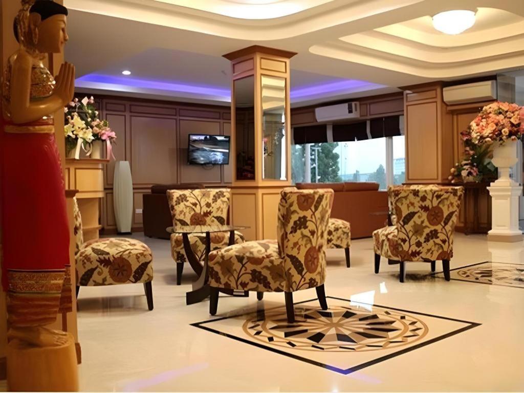 Siamtara Palace Hotel Maha Sarakham Zewnętrze zdjęcie